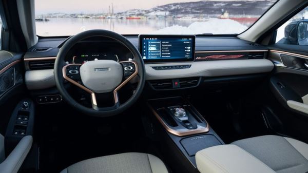 В России неожиданно подорожали самые дешевые и популярные кроссоверы Haval. Сколько они стоят теперь