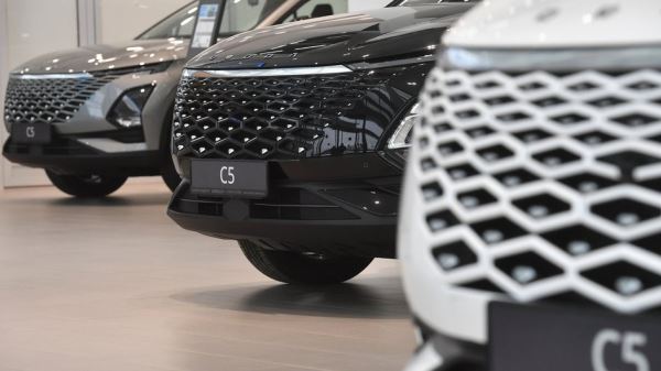 Чем вызван рост спроса на новые авто в апреле 2025 года: дилеры объяснили