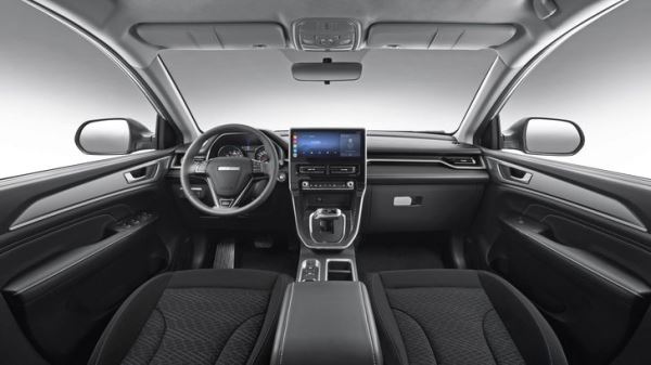 В России начались продажи семейного кроссовера Haval калужской сборки. Цены приятно удивят