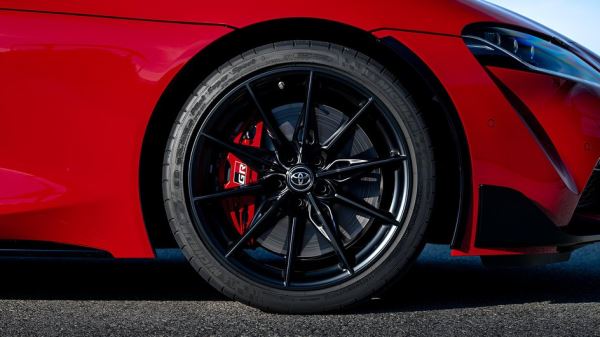 Представлена финальная версия Toyota Supra