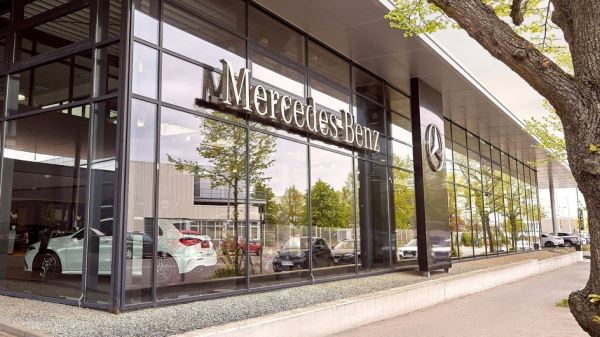 Автоэксперт Целиков: Mercedes идут в Россию через Беларусь