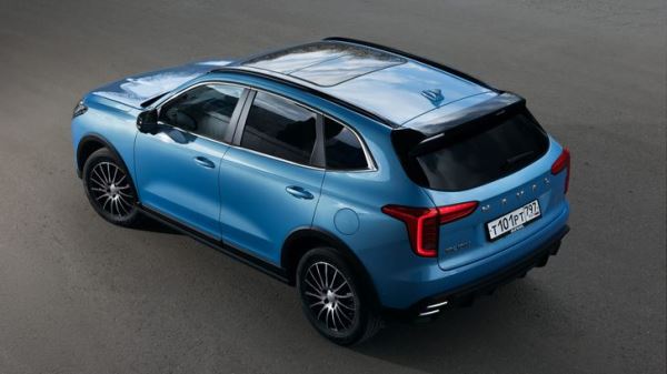 В России неожиданно подорожали самые дешевые и популярные кроссоверы Haval. Сколько они стоят теперь