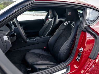 Представлена финальная версия Toyota Supra