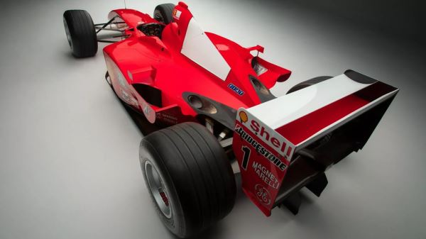 Ferrari F2001 стал самым дорогим автомобилем Михаэля Шумахера в истории