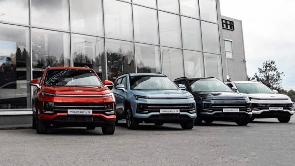 Покупатели авто в России стали чаще выбирать универсалы и хетчбэки