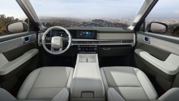 В Россию вернулся известный семейный кроссовер Hyundai, который стоит дешевле «китайцев»