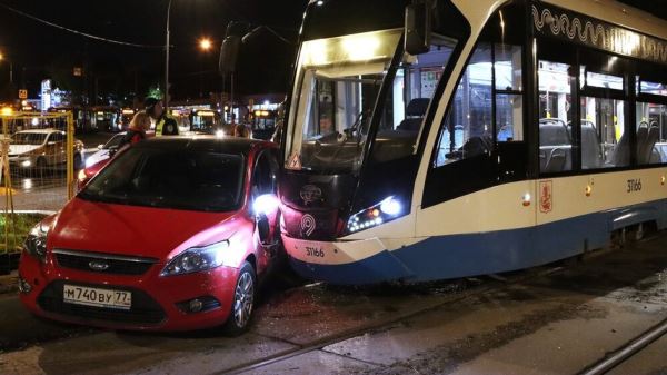 Страховщик назвал самые аварийные автомобили в России