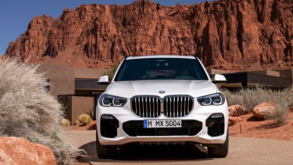 «Автостат»: немецкие авто в Россию чаще везут из Белоруссии