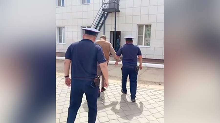 Совершившего ДТП в Калмыкии водителя автобуса арестовали