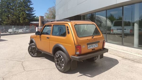Появились фотографии Lada Niva Sport с матовым кузовом