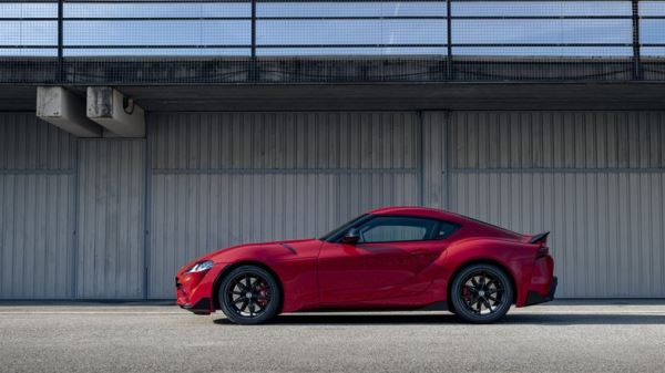 Представлена финальная версия Toyota Supra