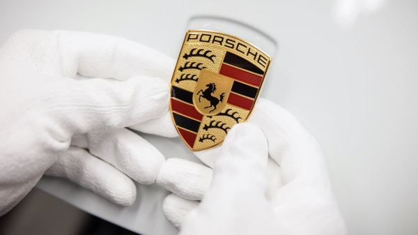 Porsche останется в России, несмотря на арест имущества