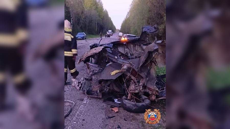 Водитель и пятилетний ребенок погибли в ДТП в Тверской области