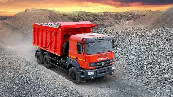 На бывшем заводе Volvo в Калуге прекратили сборку грузовиков Урал