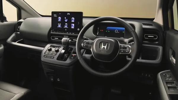 В России появилась новая семейная Honda, которую можно купить дешевле «Лады»