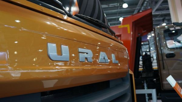 На бывшем заводе Volvo в Калуге прекратили сборку грузовиков Урал