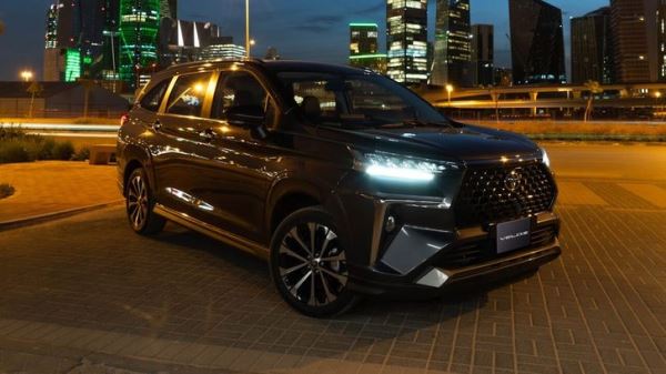 В России появилась недорогая семиместная Toyota, которая стоит дешевле «китайцев»