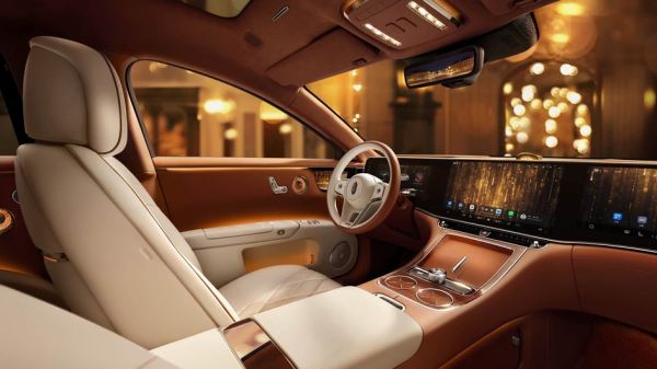 JAC и Huawei начали продажи соперника Maybach: дешевле ожидаемого