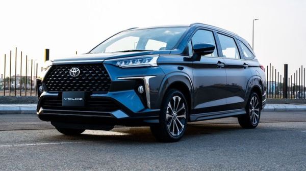 В России появилась недорогая семиместная Toyota, которая стоит дешевле «китайцев»