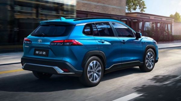 В России появился новый кроссовер Toyota с надежным двигателем, который стоит дешевле «китайцев»